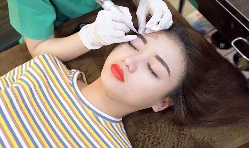 Top 7 Địa Chỉ Xóa Xăm Chân Mày Uy Tín và Hiệu Quả Nhất tại TP. HCM