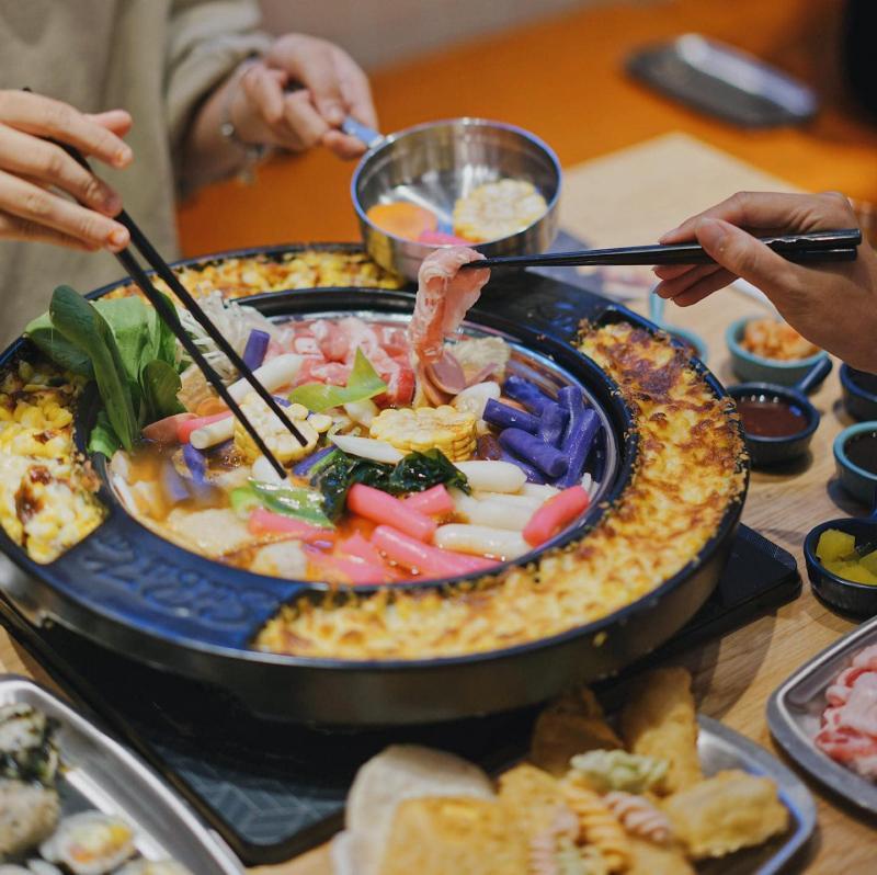 Top 9 địa chỉ buffet nổi bật tại TP. Long Xuyên, An Giang