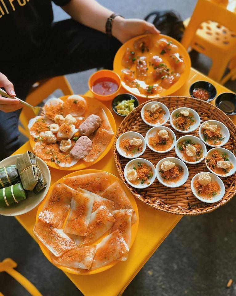 Top 11 Quán Bánh Bèo Chén Ngon Nhất TP. HCM