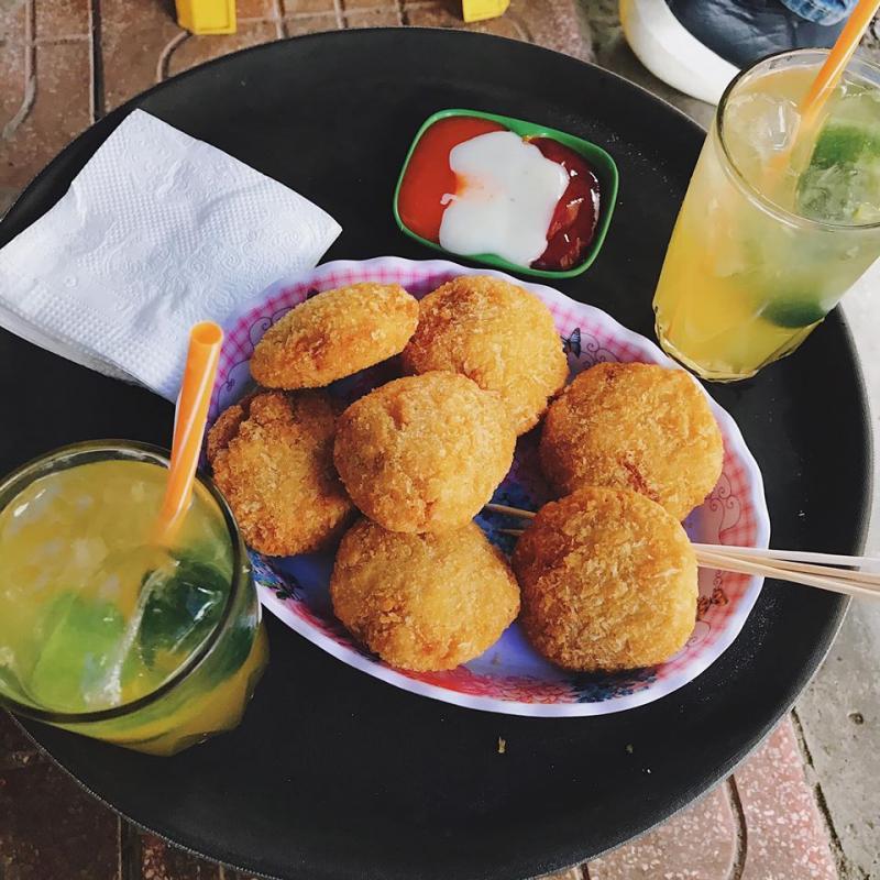 Top 6 quán ăn ngon nổi bật tại phố Nguyễn Khang, Hà Nội