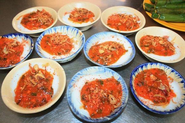 Top 6 món bánh miền Trung không thể bỏ lỡ tại Sài Gòn