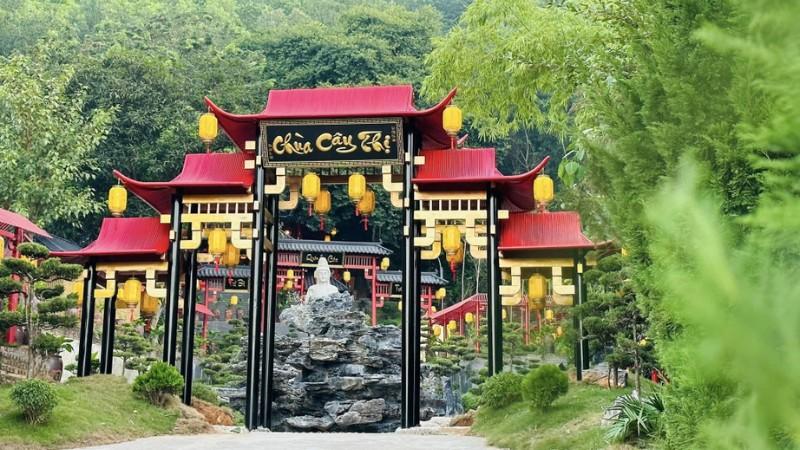 Trải nghiệm lễ chùa đầu năm trong không gian tĩnh lặng, chỉ cách Hà Nội một giờ di chuyển