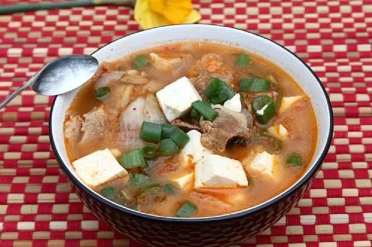 14 Món Ngon Không Thể Bỏ Lỡ Từ Kim Chi