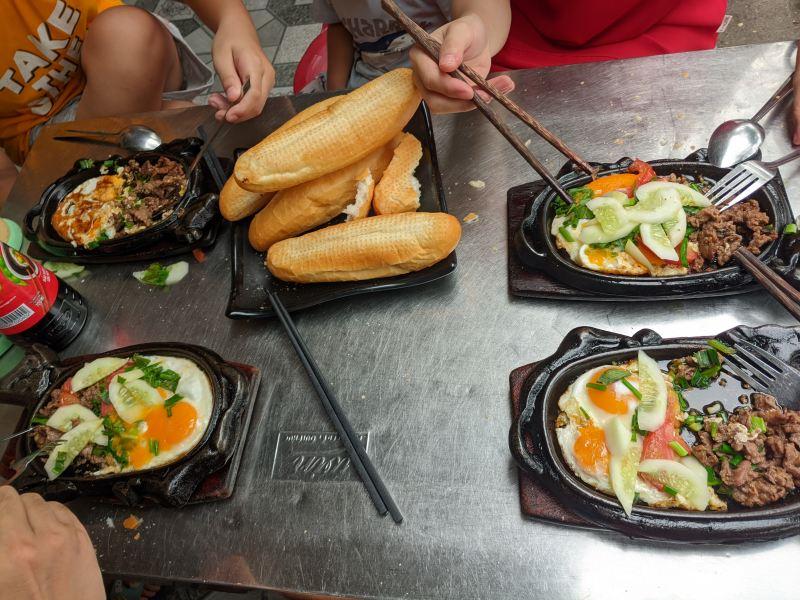 Top 5 Quán ăn chất lượng và nổi bật trên đường Phan Bội Châu, TP. Vinh, Nghệ An