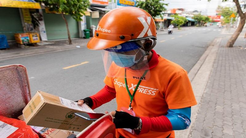 Hướng dẫn đổi trả hàng trên Shopee một cách dễ dàng và hiệu quả, giúp bạn tiết kiệm thời gian và công sức.
