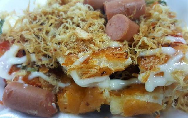 Top 7 quán bánh mì nướng muối ớt ngon nhất tại TP. HCM