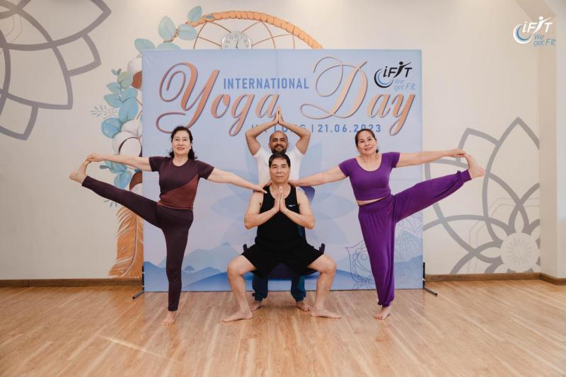 Top 10 phòng tập yoga chất lượng hàng đầu tại Quảng Ninh