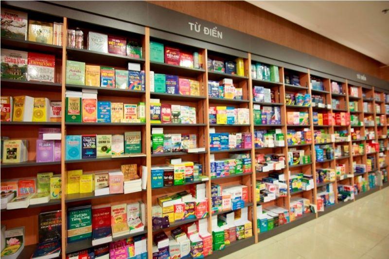 Top 7 cửa hàng sách tiếng Anh uy tín nhất tại TP. Hồ Chí Minh