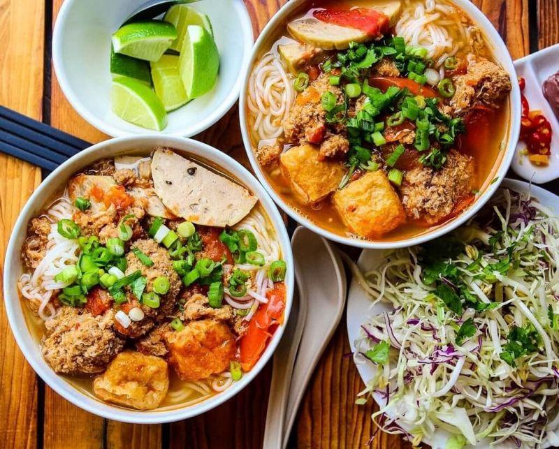 Top 10 quán bún riêu nổi bật tại Quận 10, TP. HCM