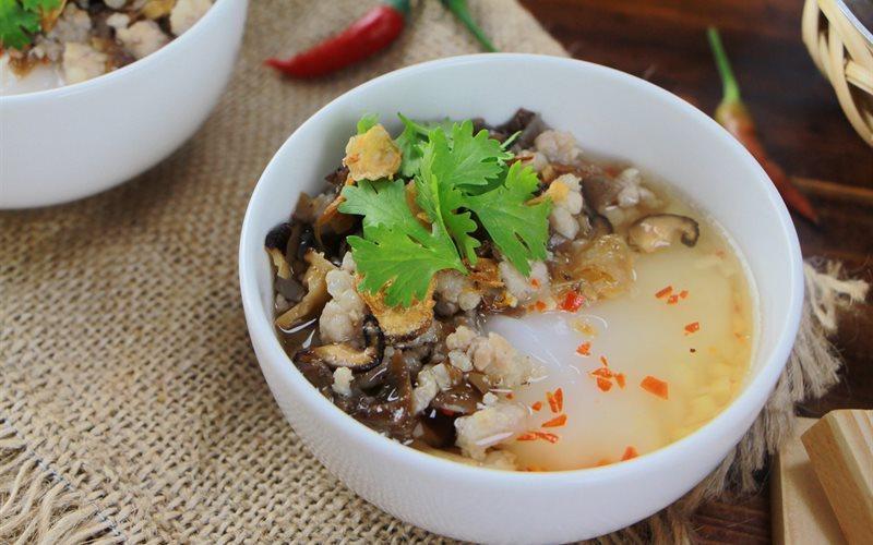 12 Món Quà Vặt 'Hot' Không Thể Bỏ Qua Mùa Thu Đông Hà Nội