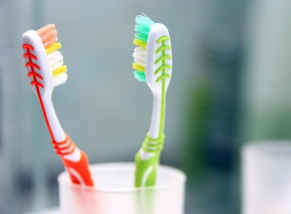 13 Thói quen sai lầm khi đánh răng bạn cần tránh để bảo vệ nụ cười khỏe đẹp