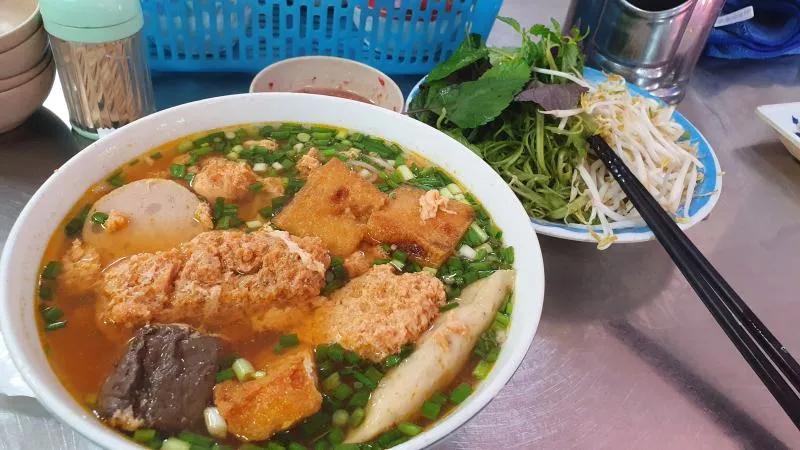 Top 12 quán bún riêu ngon nhất tại Quận Tân Bình, TP. HCM