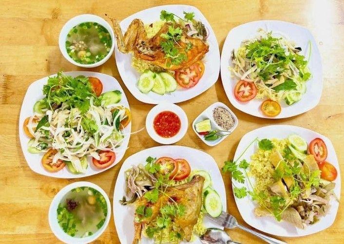 Khám phá 6 quán cơm gà ngon nhất tại Buôn Ma Thuột