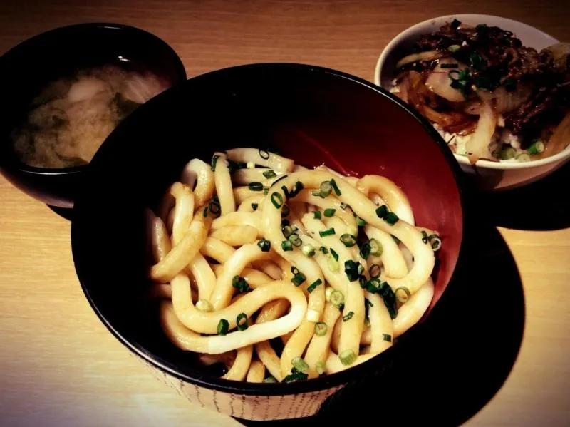 14 Lợi Ích Tuyệt Vời Của Mì Udon Cho Sức Khỏe