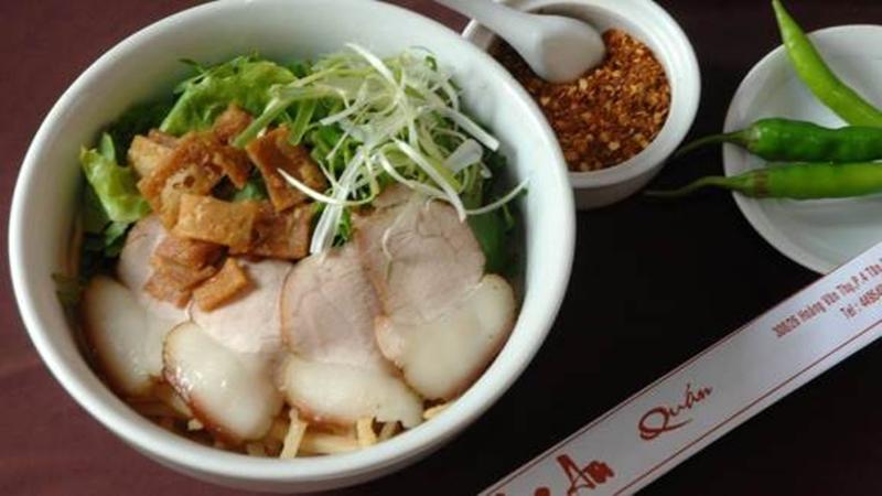 Top 5 quán ăn gia đình tại Quận 10, nơi bạn có thể thưởng thức những món ăn ngon trong không gian ấm cúng, phù hợp cho những bữa ăn quây quần bên người thân.