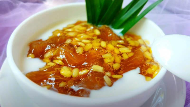 Khám phá cách nấu chè bưởi Sài Gòn với hương thơm đặc trưng, độ sánh mịn, giòn ngon, dễ dàng thực hiện ngay tại căn bếp nhà bạn.