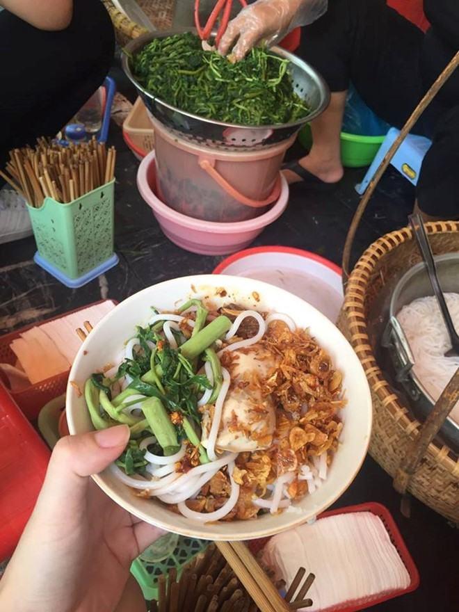 Top 8 gánh hàng rong lâu đời tại Hà Nội