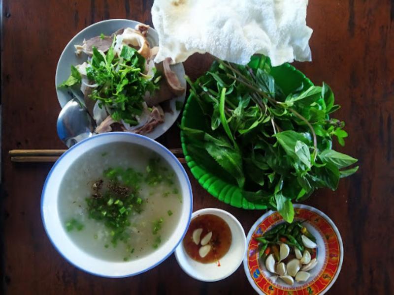 Top 6 quán cháo lòng ngon nhất Phú Yên