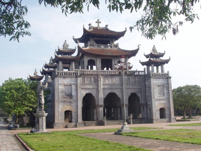 Top 10 Nhà Thờ Cổ Kính Nhất Việt Nam