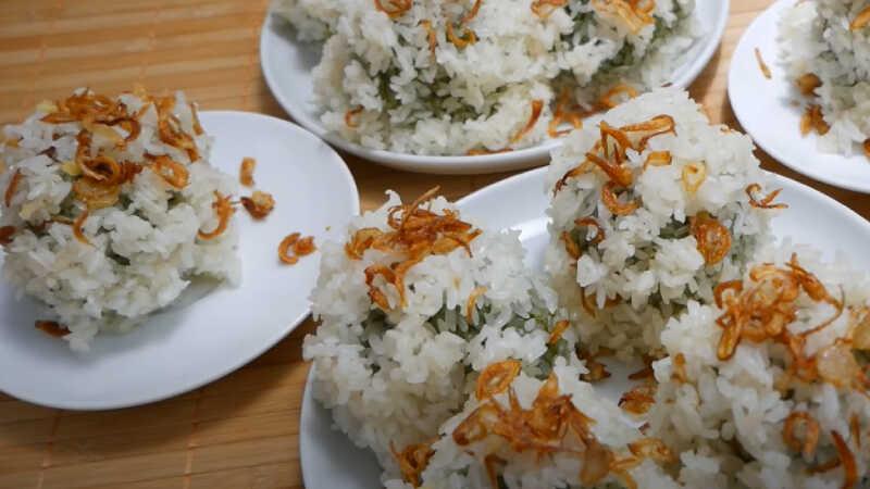 Bí quyết làm xôi khúc đậu xanh thơm dẻo chuẩn vị Hà Nội
