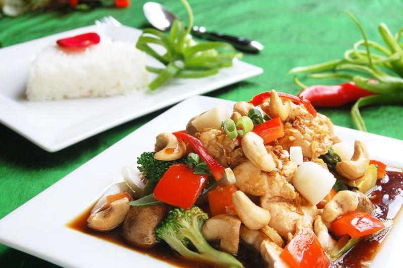 Top 10 Món Ăn Thái Lan Ngon Miệng Không Thể Bỏ Qua
