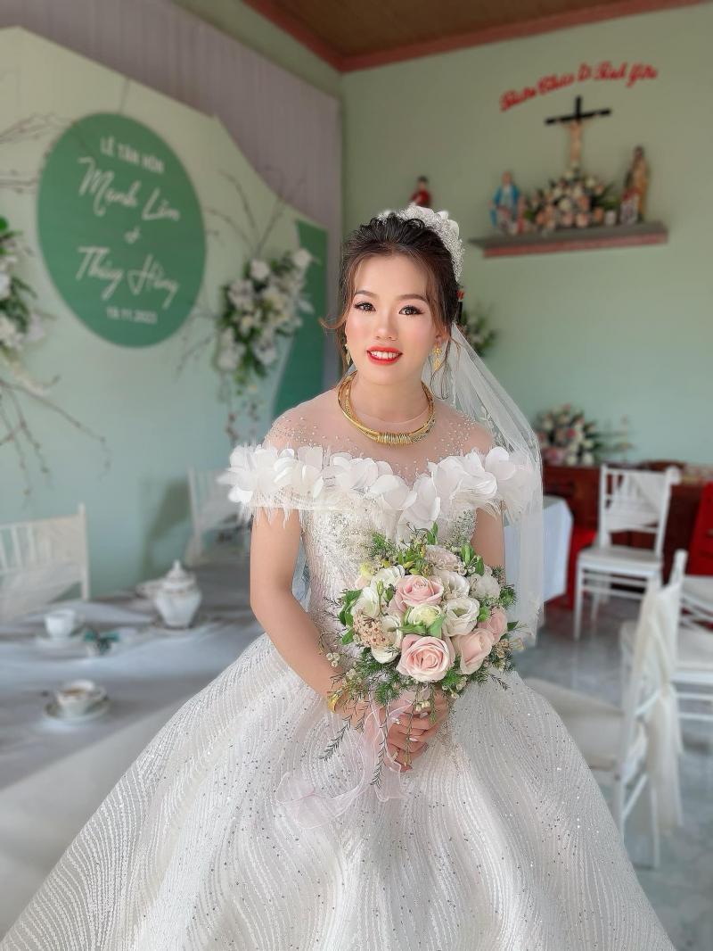 Top 7 Tiệm trang điểm cô dâu nổi bật tại Di Linh, Lâm Đồng