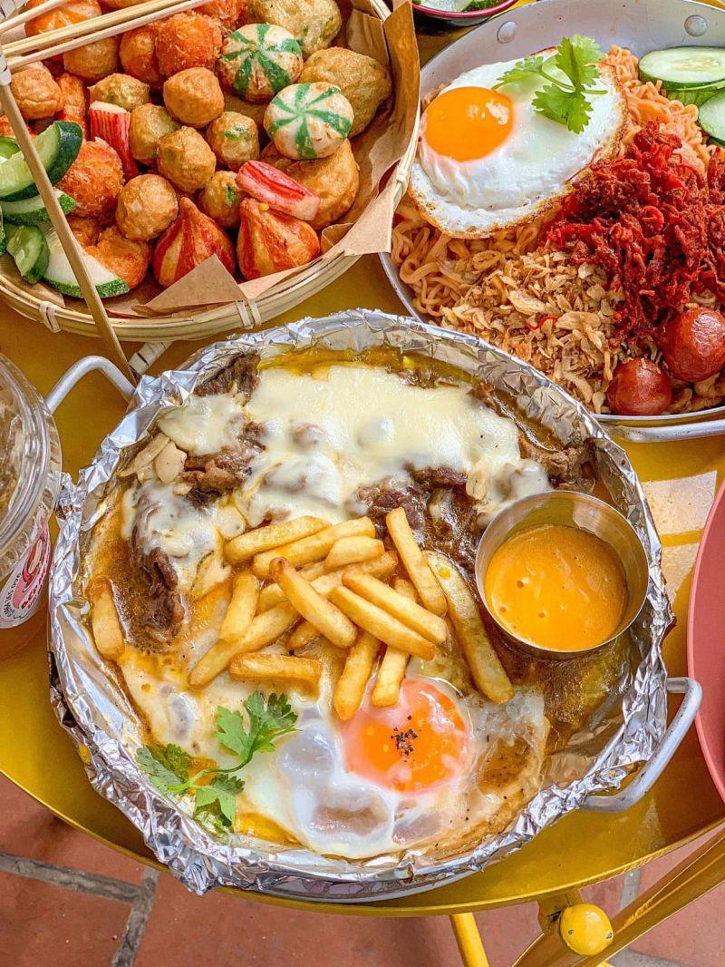 Khám Phá 8 Quán Ăn Ngon Trên Phố Trần Hữu Tước, Quận Đống Đa, Hà Nội