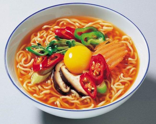 Top 9 Bí quyết ăn mì gói an toàn cho sức khỏe bạn cần biết