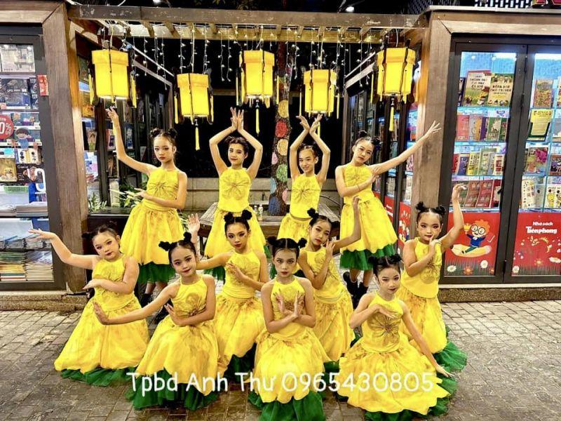 Top 10 cửa hàng cho thuê trang phục biểu diễn đẹp nhất tại Hà Nội