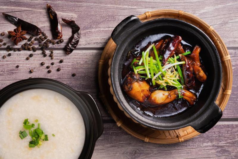 Top 8 Quán cháo ếch Singapore "hương vị chuẩn mực" bạn không thể bỏ qua khi ghé thăm Hà Nội