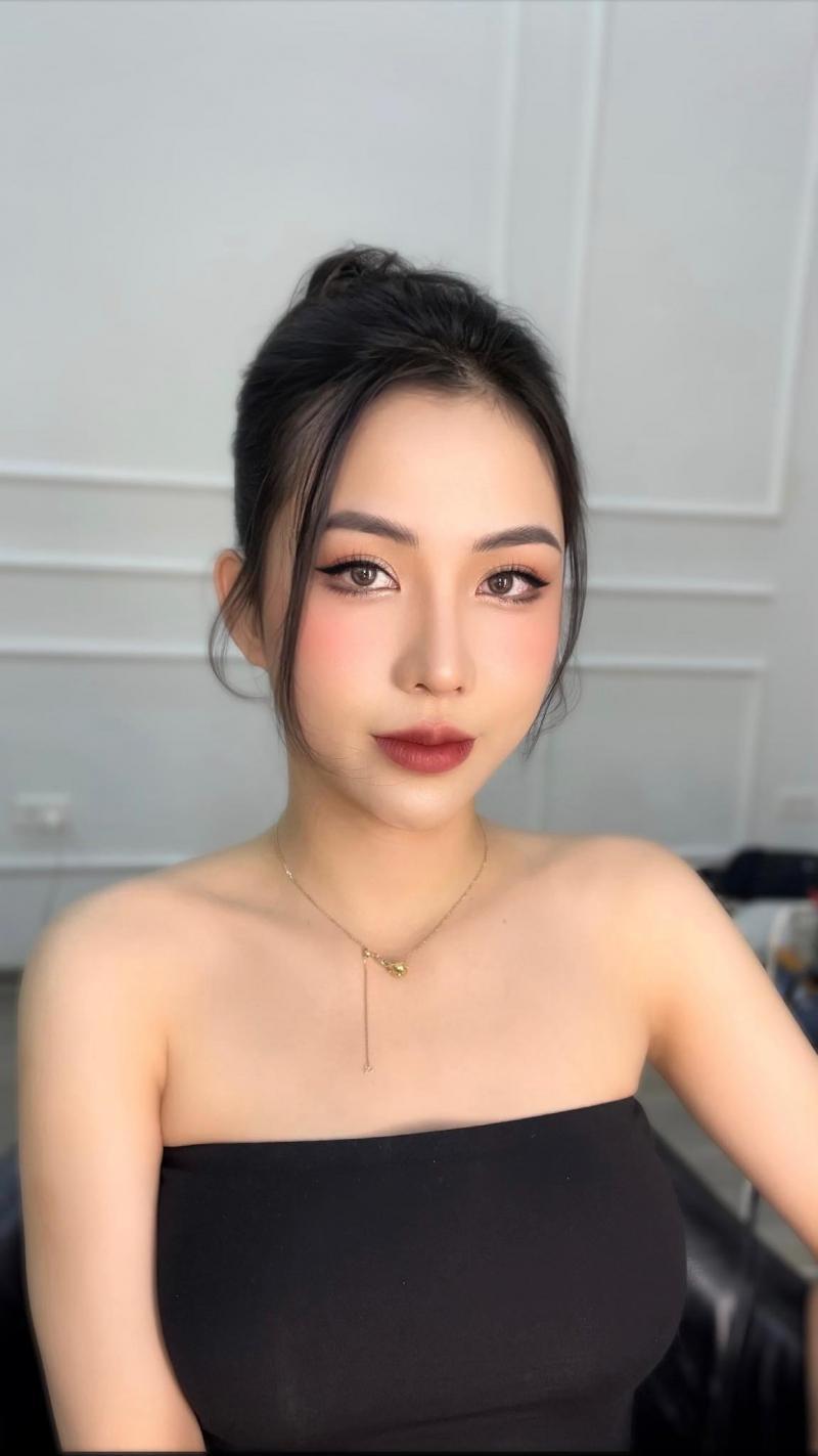 Top 5 địa chỉ trang điểm dự tiệc ấn tượng nhất tại quận Đống Đa, Hà Nội