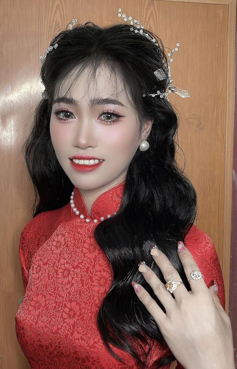 Top 9 Tiệm trang điểm cô dâu đẹp nhất huyện Giồng Riềng, Kiên Giang