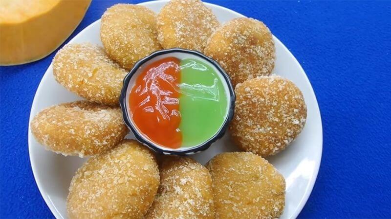 Khám phá 7 cách chế biến bí đỏ chiên giòn, ngon mê ly không thể cưỡng lại
