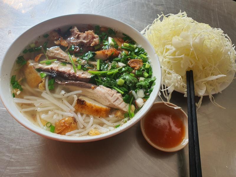 Top 7 Quán bánh canh nổi bật nhất Quận 6, TP. HCM
