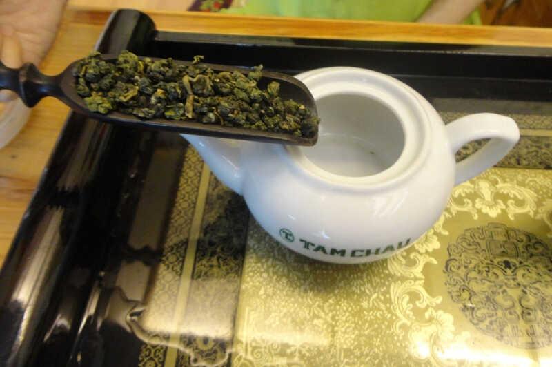Làm thế nào để pha một ấm trà Oolong chuẩn vị tinh tế