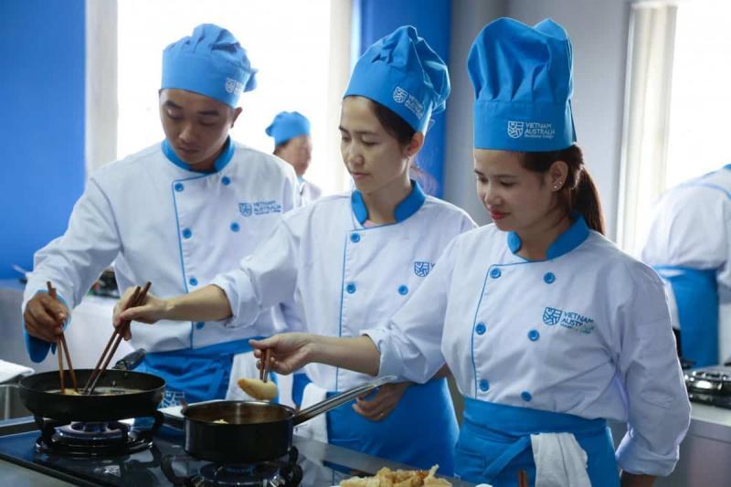 8 Trung tâm dạy nữ công gia chánh hàng đầu tại TP. HCM