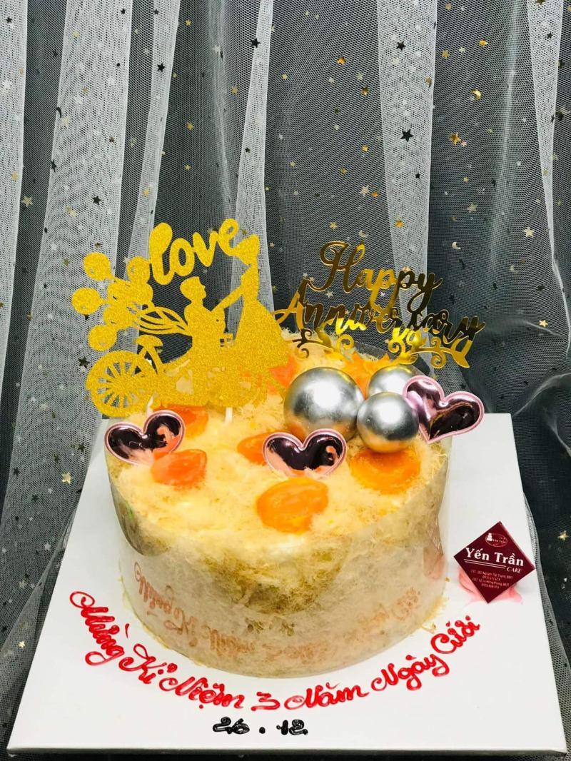 Khám phá top 10 địa chỉ bán bánh bông lan trứng muối chất lượng tại Buôn Ma Thuột, nơi bạn có thể thưởng thức món bánh thơm ngon, mịn màng, hấp dẫn, được yêu thích bởi không chỉ hương vị mà còn sự tinh tế trong từng chi tiết. Dưới đây là các địa chỉ bạn không thể bỏ qua để thưởng thức món bánh này tại thành phố Buôn Ma Thuột.