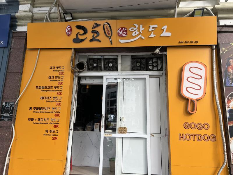 Top 4 địa chỉ bán hotdog Hàn Quốc ngon nhất tại Hà Nội cho các tín đồ ẩm thực đường phố