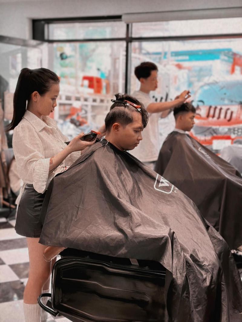 7 Tiệm cắt tóc nam nổi bật và chất lượng nhất tại Đà Lạt