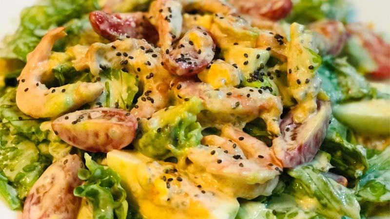 Khám Phá 5 Công Thức Salad Bơ Tươi Mát Ngon Lành Tại Nhà