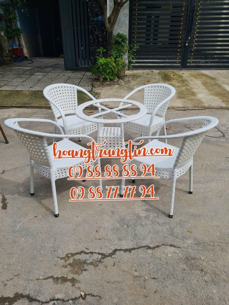 Top 10 địa chỉ mua bàn ghế mây nhựa chất lượng tại TP.HCM