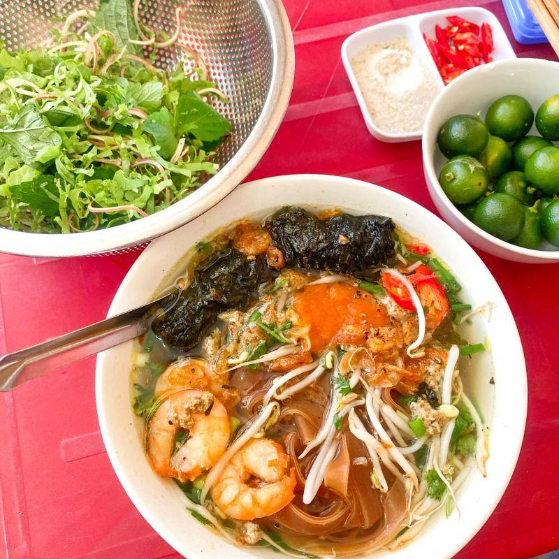 Top 12 quán bánh đa cua nổi bật tại TP. HCM - Những địa chỉ thu hút đông đảo thực khách