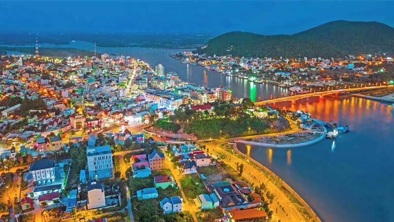 Cùng khám phá những kinh nghiệm du lịch Hà Tiên Kiên Giang với những địa điểm nổi bật và thông tin chi tiết, giúp bạn có chuyến đi tuyệt vời.