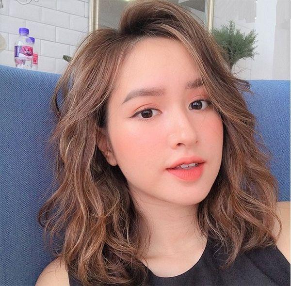 Top 10 kiểu tóc xoăn xinh đẹp giúp phụ nữ thêm phần tự tin
