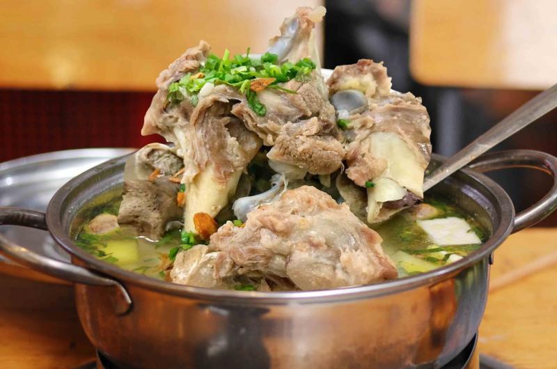 Top 9 Quán Lẩu Bò Ngon Và Chất Lượng Nhất Quận 7, TP. HCM