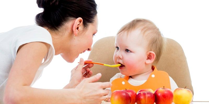 Loại bột ăn dặm nào phù hợp cho bé từ 6 tháng tuổi?