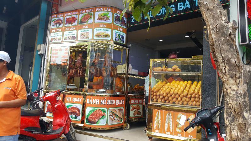 Top 7 quán bánh mì ngon nhất Quận 8, TP.HCM