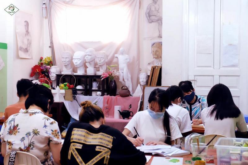 Top 11 Lớp vẽ luyện thi đại học khối V và H tại Hà Nội uy tín