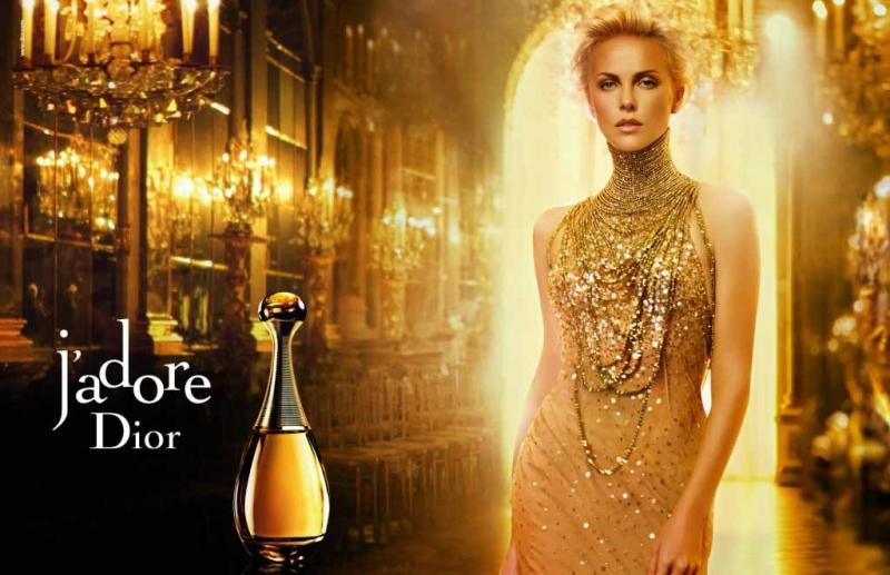 Top 10 Nước Hoa Hàng Đầu Được Yêu Thích Nhất