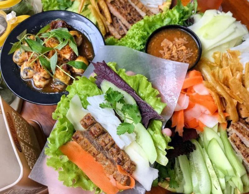 Top 9 Món ăn hấp dẫn và giá cả phải chăng dành cho sinh viên tại Quận Cầu Giấy, Hà Nội